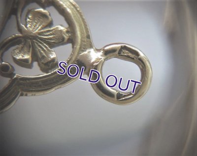 画像9: K18クローバーの透かし細工ペンダントb