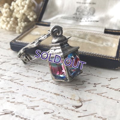 画像6: アイリスガラスのランタンブローチ