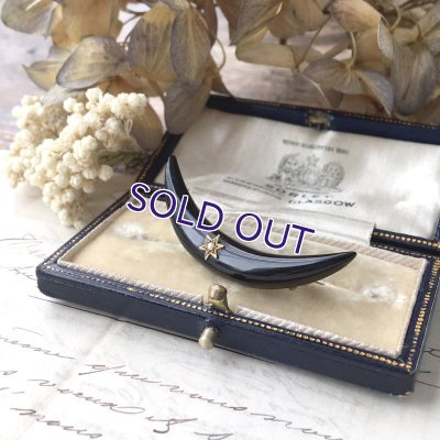 画像5: パールとフレンチジェットの三日月ブローチ