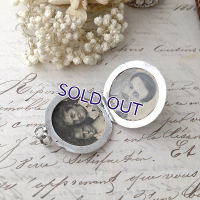 画像11: スズランのシルバーロケットペンダント