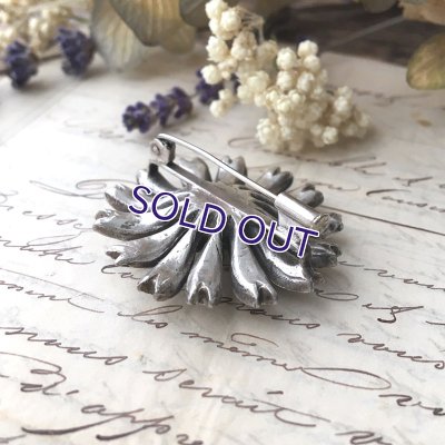 画像7: ガラスのシルバーフラワーブローチB