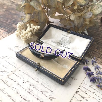 画像3: パールとフレンチジェットの三日月ブローチ