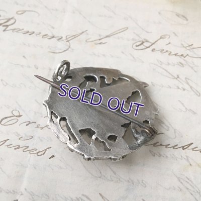 画像5: 銀製グリフォンのブローチ