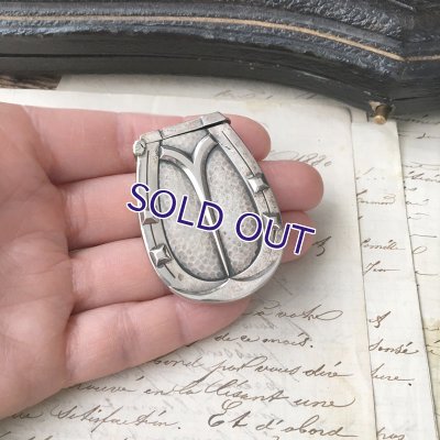 画像11: ホースシューのマッチケース