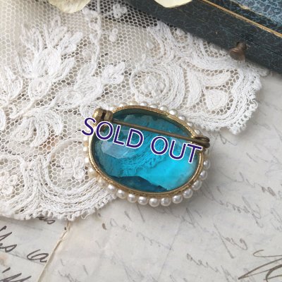 画像8: パールとブルーガラスのオーバルブローチ