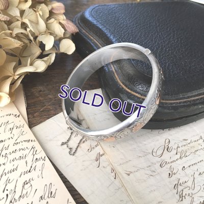 画像7: イギリス製 花とハートのシルバーバングル