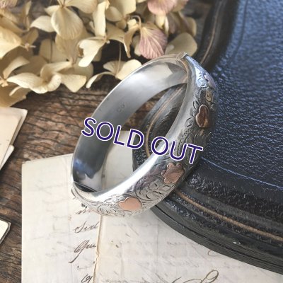 画像11: イギリス製 花とハートのシルバーバングル