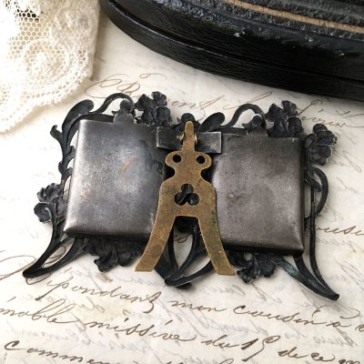 画像5: エルミン紋章のアールヌーボーフォトスタンド