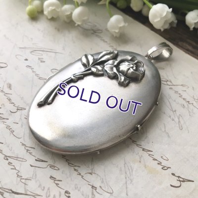 画像4: バラの大きなロケットペンダント