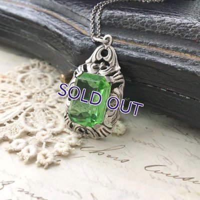 画像5: グリーンガラスのシルバーペンダント
