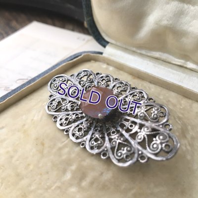 画像10: サフィレットのフィリグリーブローチ