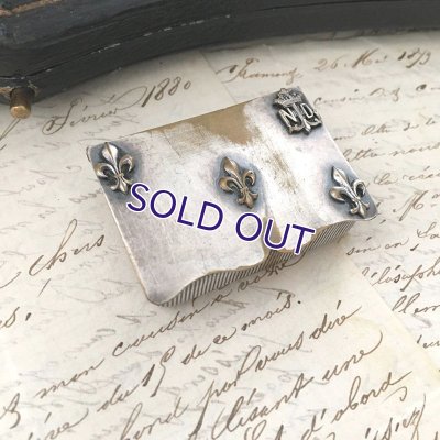 画像3: NDとフルールドリスのマッチケース