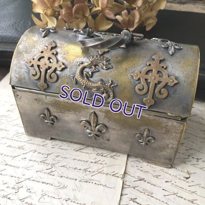 画像4: フルールドリスとサラマンダー紋章のジュエリーボックス