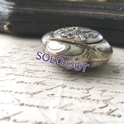 画像5: スミレのパウダーケース