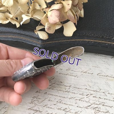 画像10: 銀製花とロカイユ模様のマッチケースB