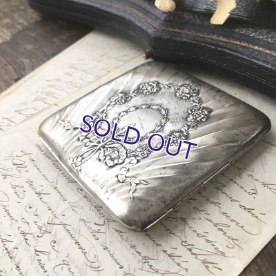 画像7: リボンとバラのガーランドシガレットケース