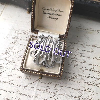 画像4: 「MT」モノグラムのシルバーブローチ