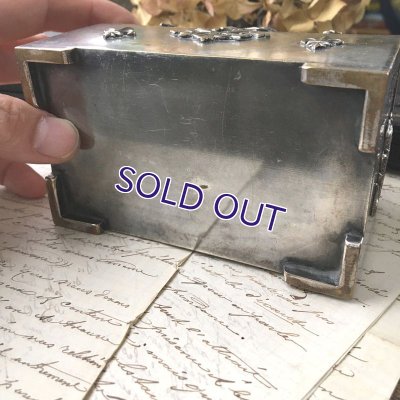 画像11: フルールドリスとサラマンダー紋章のジュエリーボックス