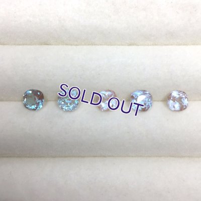 画像3: サフィレットルース　クッションカットA〜E（6.3〜6.5mm）