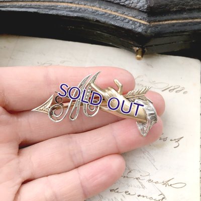 画像9: Mとアローのハンドブローチ