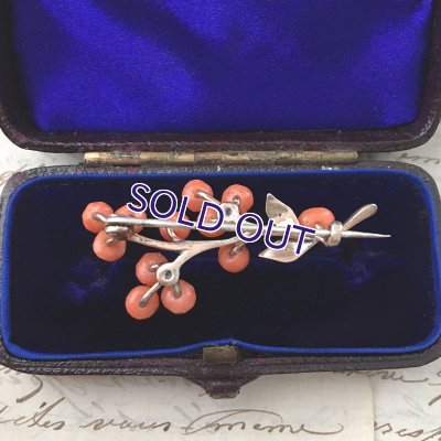 画像6: 粒コーラルのゴールドブローチ