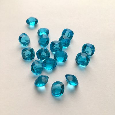 画像5: アンティークブルーガラスストーン クッション 薄色 約7.6〜8mm