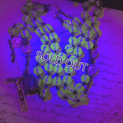 画像13: ウランガラスのヴェルメイユロザリオ