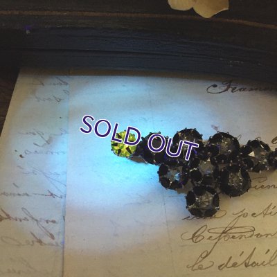 画像5: ベルリンガラスのトライアングルブローチ