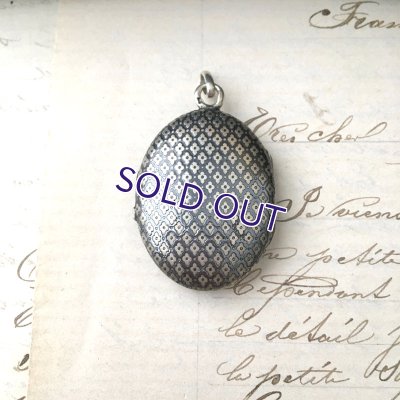 画像4: 銀製ニエロ細工のロケットペンダント