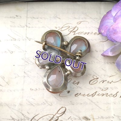 画像10: サフィレットのスミレブローチ