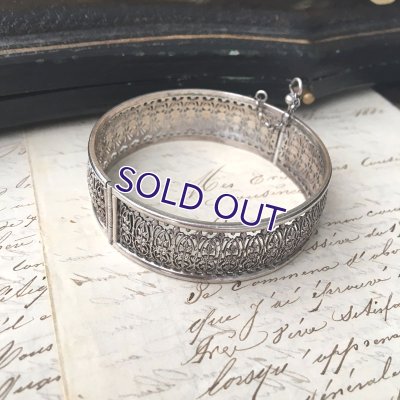 画像8: 銀製 アラベスク文様の透かし細工バングル