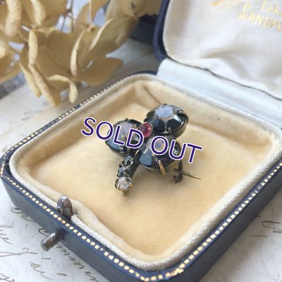 画像9: ベルリンガラスのクローバーブローチ