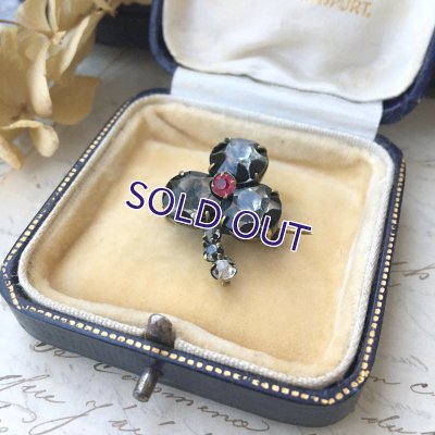 画像5: ベルリンガラスのクローバーブローチ