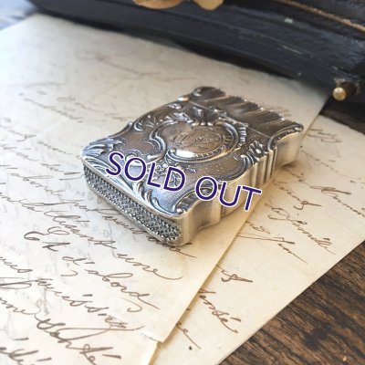 画像11: 銀製 ロカイユ文様のマッチケース