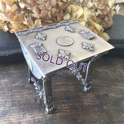 画像8: 「REIMS」紋章とフルールドリスの足付小物入れ