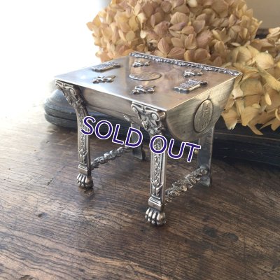 画像12: 「REIMS」紋章とフルールドリスの足付小物入れ