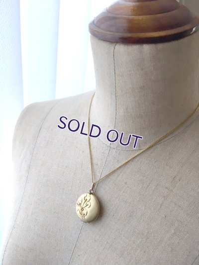 画像9: ヤドリギのゴールドロケットペンダント