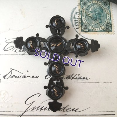 画像8: サフィレットのブラックフラワークロス