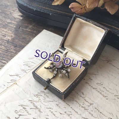 画像9: サフィレットのスワールブローチ