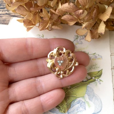 画像8: パールとアカンサス文様のゴールドブローチ