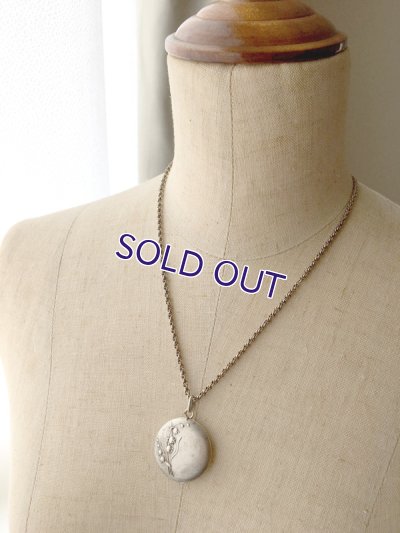 画像10: 銀製 スズランのロケットペンダント