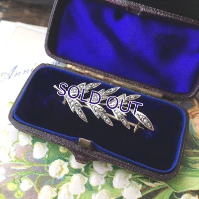 画像5: 銀製 シードパールのリーフブローチ