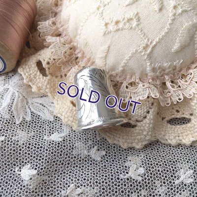 画像8: 銀製 唐草文様のシンブル