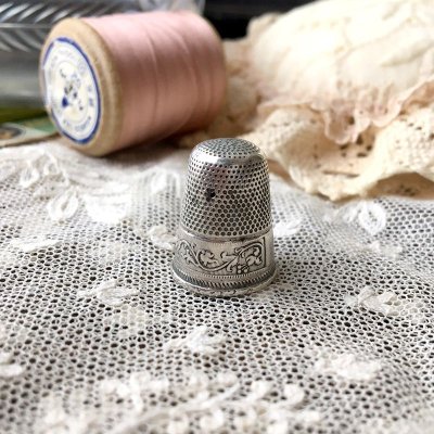 画像6: 銀製 植物文様のシンブル