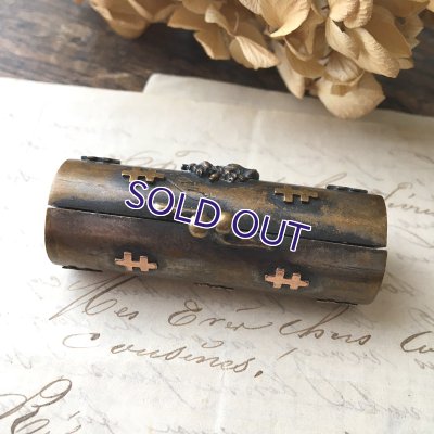 画像3: ロレーヌ十字とアザミの紋章の小さな香水瓶入れ