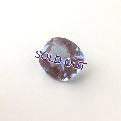 画像4: 蛍光ラベンダーカラー クッションカットサフィレット