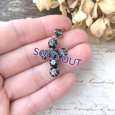 画像9: ベルリンガラスのクロスペンダント