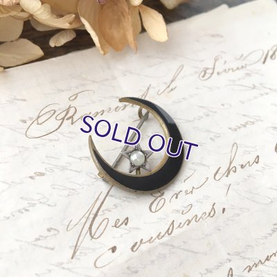 画像8: ブラックエナメルと一粒パールの三日月ブローチ