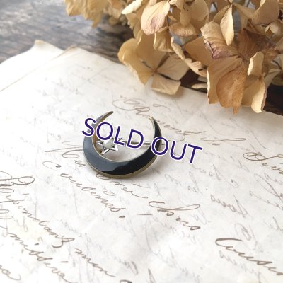 画像5: ブラックエナメルと一粒パールの三日月ブローチ