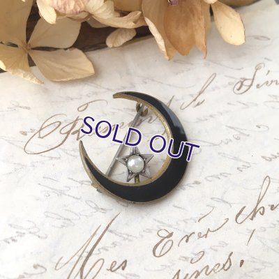 画像3: ブラックエナメルと一粒パールの三日月ブローチ